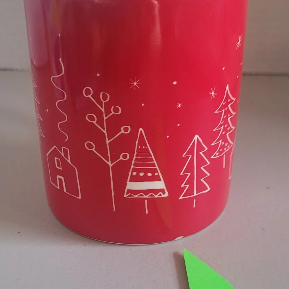 Mug SUR LA TABLE 13 oz Red & White Holiday Winter Trees Festive Sturdy